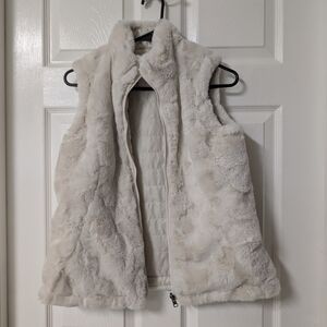 Women's Cream Faux Fur Vest
